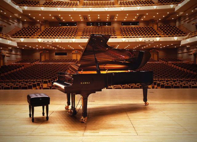 Unique "8 Grand Pianos Concert" will be held in Veliko Tarnovo
